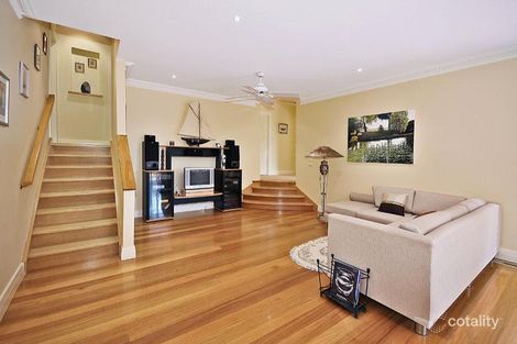Property photo of 2/33 Hinkler Road Glen Waverley VIC 3150