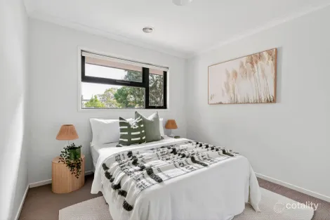 Property photo of 94 Armstrong Boulevard Mount Duneed VIC 3217