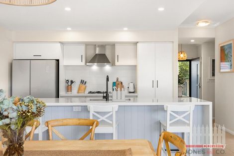 Property photo of 52 Prospector Loop Bassendean WA 6054