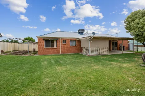 Property photo of 37 Alawarra Road Springdale Heights NSW 2641