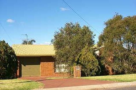 26 Claire St, Centenary Heights, QLD 4350