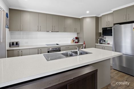 Property photo of 26 Kingfisher Drive Oakhurst QLD 4650