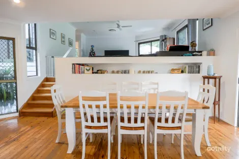 Property photo of 17 Jakes Way Worongary QLD 4213