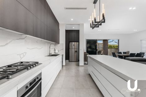 Property photo of 54 Lillydale Avenue Gledswood Hills NSW 2557