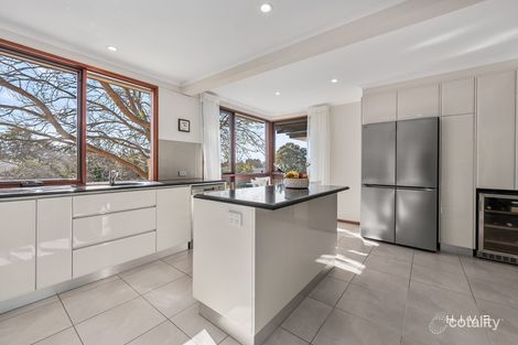 Property photo of 62 Alroy Circuit Hawker ACT 2614