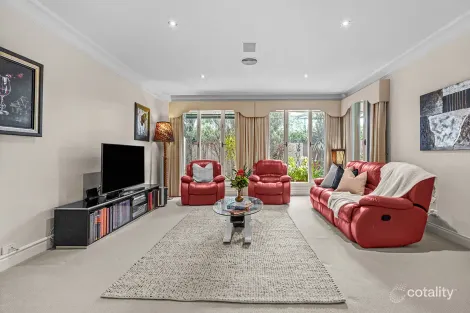 Property photo of 6 Melba Court Sandhurst VIC 3977