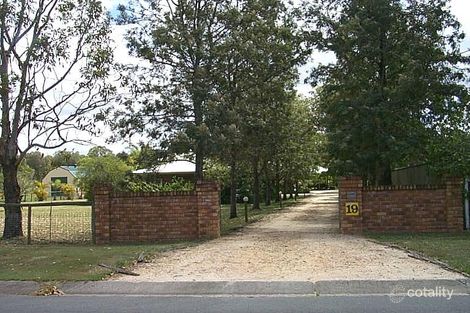 19 Oberon Way, Oxenford, QLD 4210