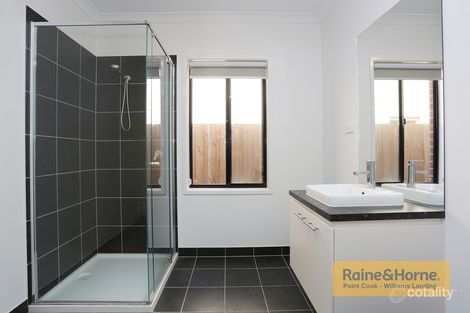 Property photo of 9 Mudgee Street Point Cook VIC 3030