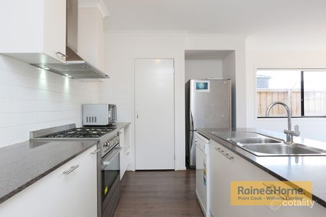 Property photo of 9 Mudgee Street Point Cook VIC 3030