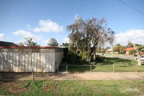 2 Bristol Cres, Taperoo, SA 5017