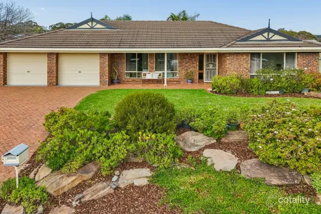 3 Hollyoaks Ct, Happy Valley, SA 5159