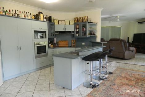 Property photo of 10 Allinga Close Bentley Park QLD 4869
