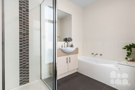 Property photo of 2/5 Bloomfield Avenue Maribyrnong VIC 3032