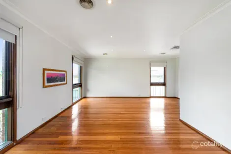 Property photo of 10 Dava Court Dandenong North VIC 3175