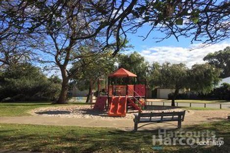 Property photo of 10/2 Queeda Drive Greenfields WA 6210