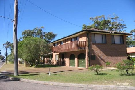 1/2 Langi St, Hawks Nest, NSW 2324