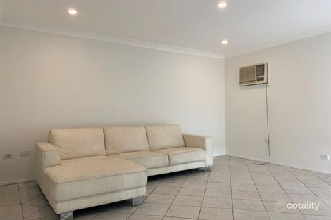 Property photo of 4 Cromarty Place St Andrews NSW 2566