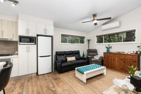 Property photo of 11 Meadow Road Springfield NSW 2250