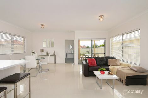 32a Dulwich St, Beckenham, WA 6107