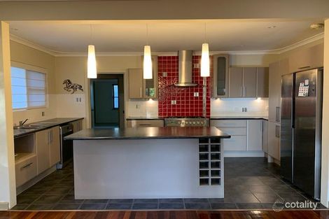 Property photo of 2 Gloucester Road Kalamunda WA 6076