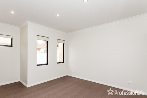 Property photo of 119A Rochester Circle Balga WA 6061