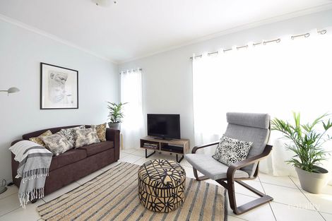Property photo of 9/2104-2106 Gold Coast Highway Miami QLD 4220