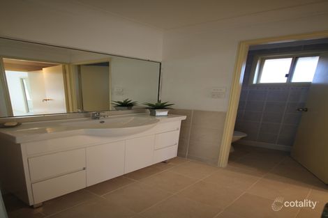 Property photo of 2/238 Green Valley Road Green Valley NSW 2168
