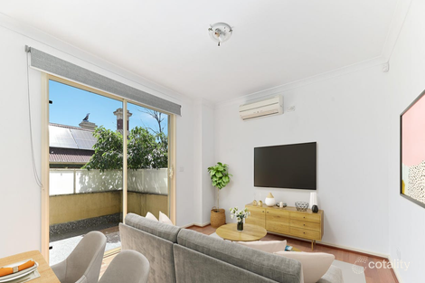 Property photo of 2/19 Hemmings Street Dandenong VIC 3175