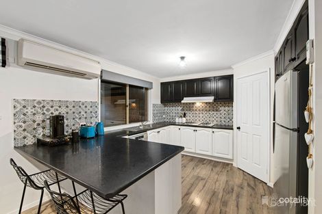 Property photo of 5 Duffy Court Berwick VIC 3806