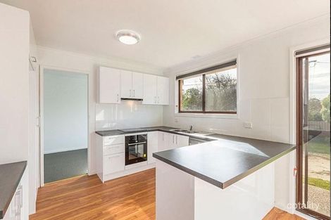 Property photo of 3 Kirkton Street Wanniassa ACT 2903
