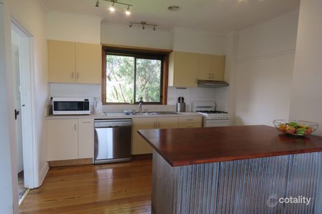 Property photo of 1 Wattle Grove Warrnambool VIC 3280