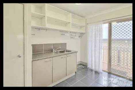 Property photo of 10 Melina Street Salisbury QLD 4107