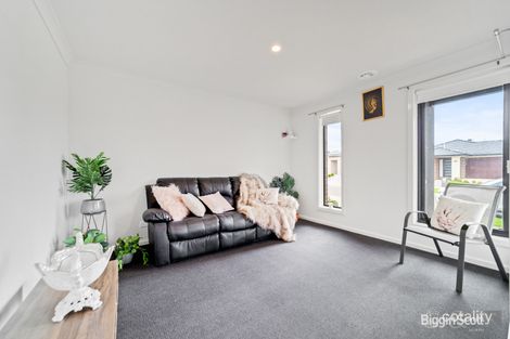 Property photo of 55 Cascade Drive Beveridge VIC 3753