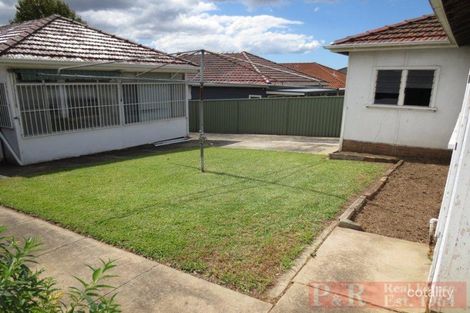 Property photo of 30 Hilton Avenue Roselands NSW 2196