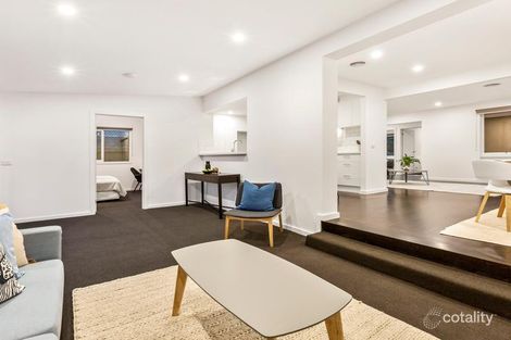 Property photo of 45 Silvertop Crescent Frankston North VIC 3200