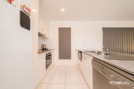 Property photo of 7 Vermont Drive Parkhurst QLD 4702