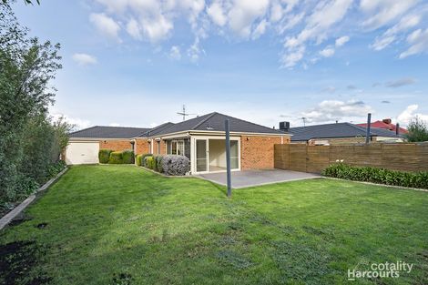 Property photo of 12 Shearers Court Pakenham VIC 3810