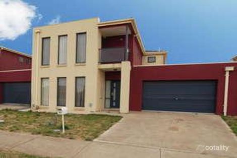 88 Hayfield Rd, Roxburgh Park, VIC 3064