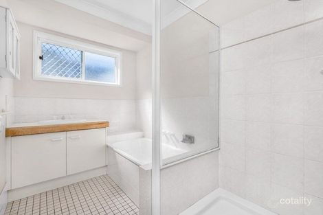 Property photo of 150 Dibar Street Wynnum QLD 4178