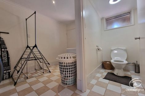 Property photo of 18 Gawthorne Drive Millars Well WA 6714