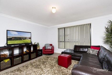 Property photo of 9 York Place Raworth NSW 2321
