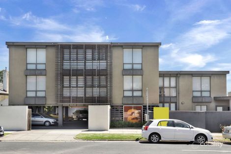Property photo of 9/2 Goathlands Street St Kilda East VIC 3183