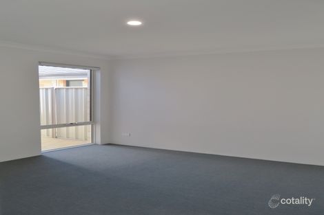 Property photo of 50 Grandite Fairway Australind WA 6233