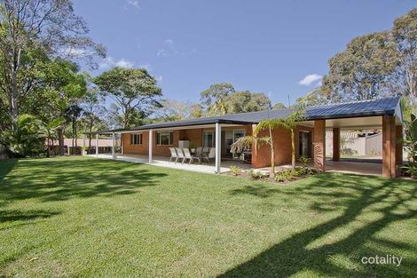 31 Darnel St, Elanora, QLD 4221