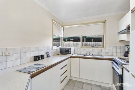 Property photo of 1/117 Clarendon Street Cranbourne VIC 3977