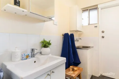 Property photo of 12/20 Addison Road Black Forest SA 5035