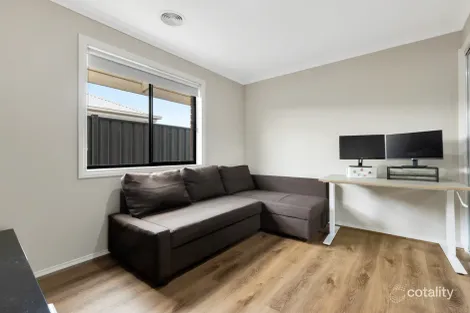 Property photo of 23 Kinglake Crescent Craigieburn VIC 3064