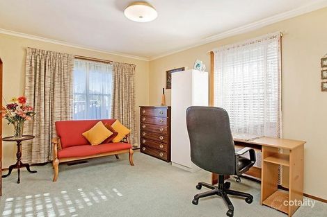 Property photo of 17 Longford Crescent Coolaroo VIC 3048