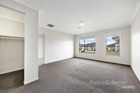 Property photo of 11 Prominent Road Diggers Rest VIC 3427
