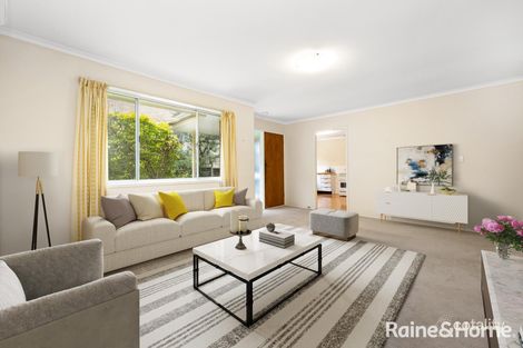 18 Neptune St, Chapel Hill, QLD 4069